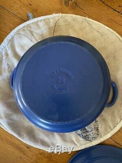 Le Creuset Set Of Three Casserole Dish Saucepan Cast Iron Pots And Pans Blue
